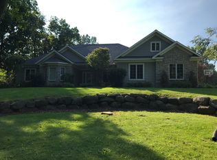 6738 Rolling Oaks Ln, Verona, WI 53593