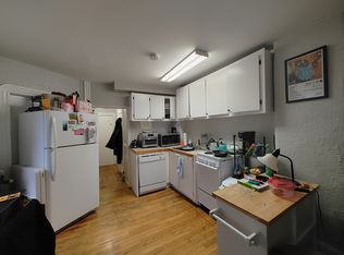 72 Revere St APT 2R, Boston, MA 02114