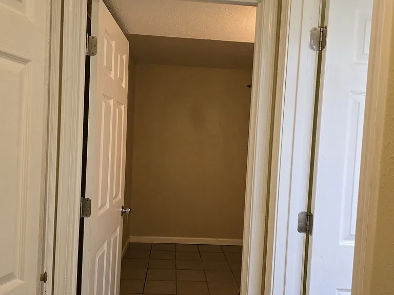 18 Bentree Ln #403 — Photo 25