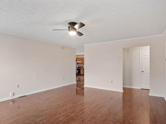 4th image of 2100 Clark Dr #A