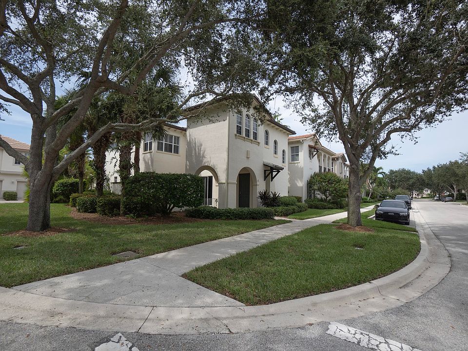 1st image of 11 Stoney Drive