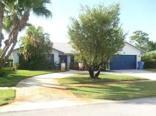 105 Alcazar St, Royal Palm Beach, FL 33411