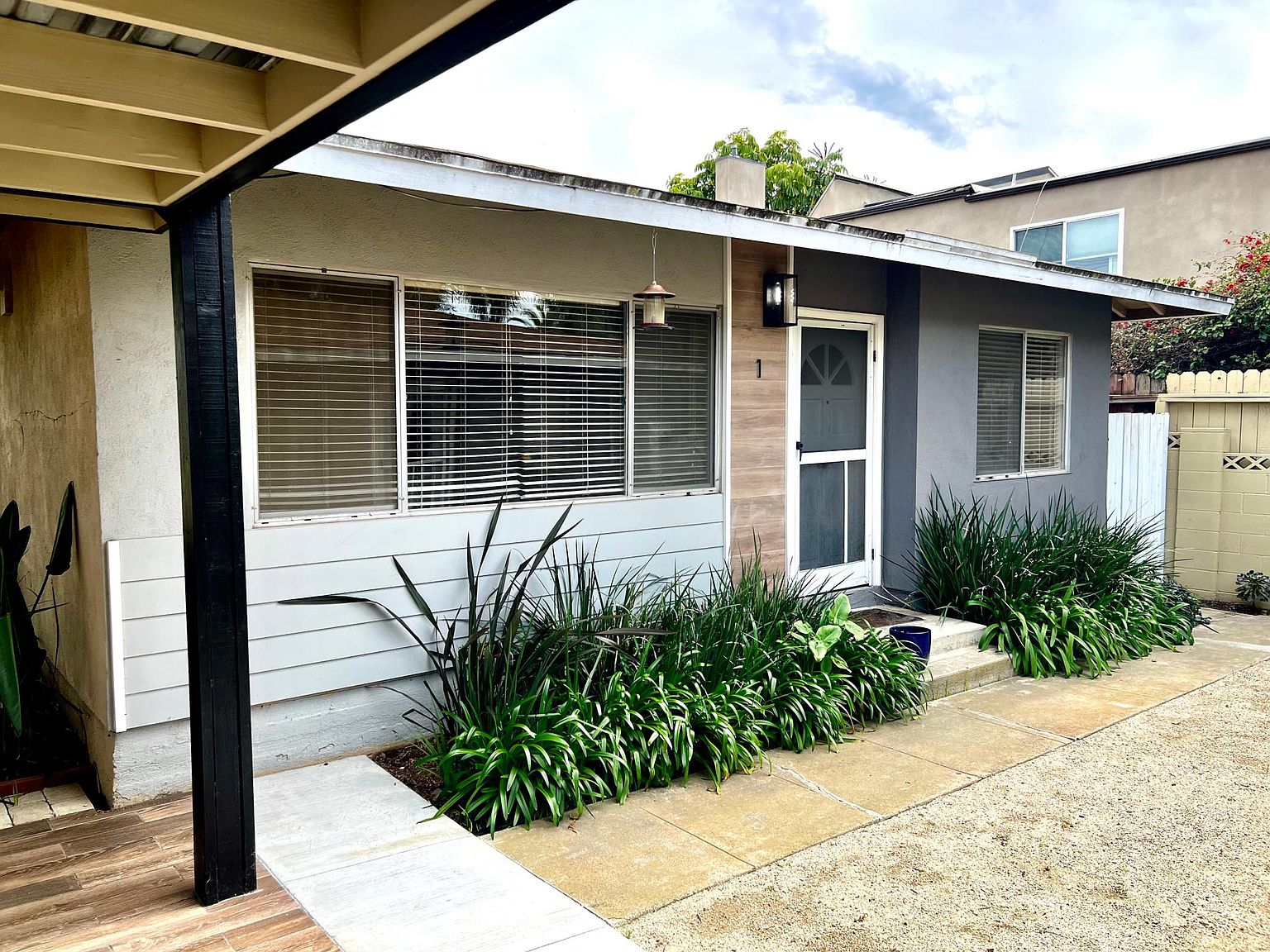 2485 Irvine Ave UNIT 1, Costa Mesa, CA 92627 Zillow