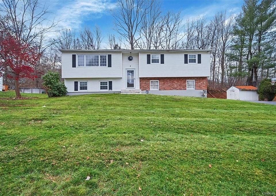 4 Pennsylvania Ave, Monroe, NY 10950 MLS H6221619 Zillow