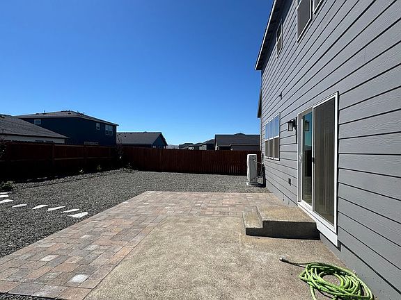 3rd image of 2963 Longhorn Loop