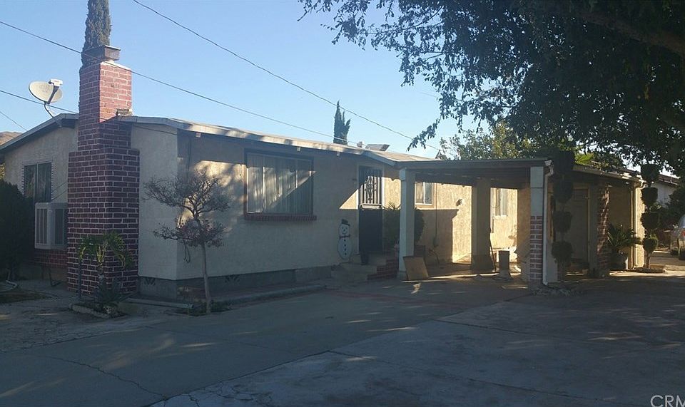 1st image of 4458 Tyrolite St