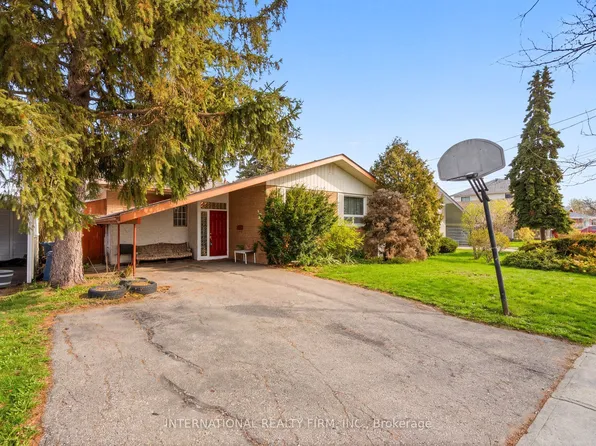 84 Hadrian Dr, Toronto, ON M9W 1V4