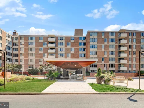 2939 Van Ness St NW APT 631, Washington, DC 20008