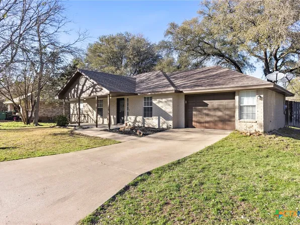 55 Golden Poppy Loop, Morgans Point Resort, TX 76513