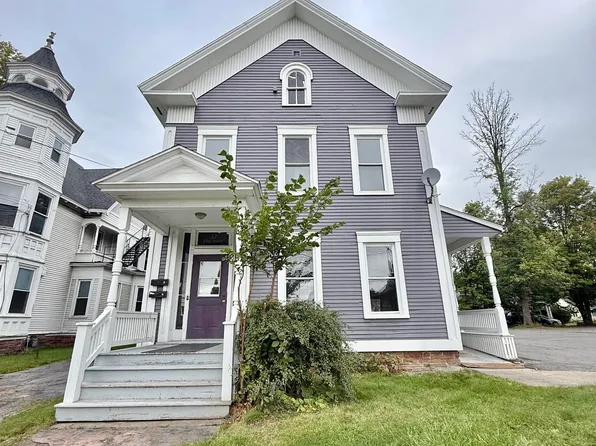 32 Elm St, Potsdam, NY 13676