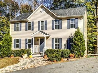 3007 Rolling Hill Dr, Hopewell, VA 23860