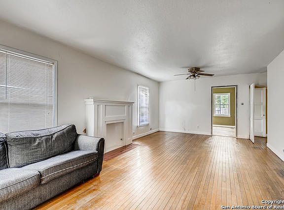 5th image of 129 Shadwell Dr