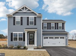 219 Chastain Dr, Honey Brook, PA 19344