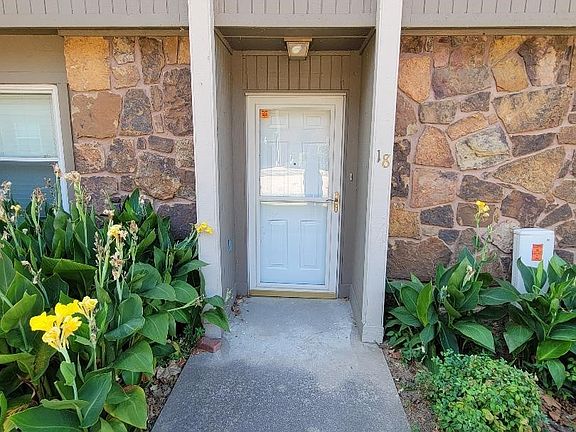 2nd image of 7018 Lakeshore Dr #18