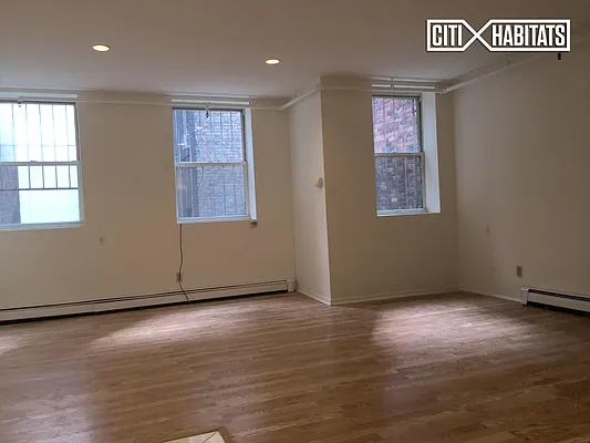 Rented by Citi Habitats | media 8