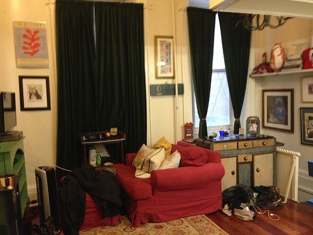 2nd image of 322 S 10th St APT 2