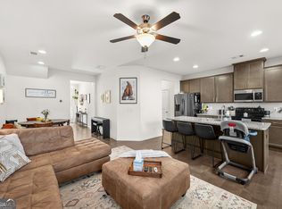 5140 Madeline Pl, Stone Mountain, GA 30083