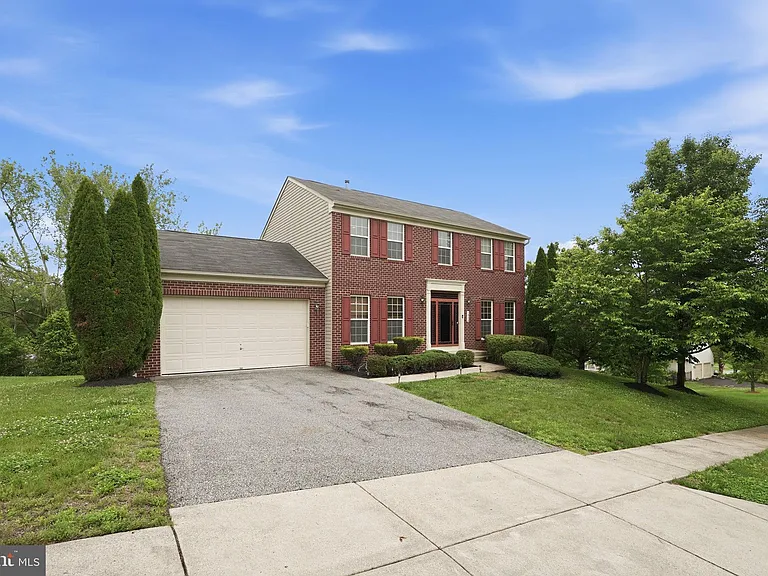 1908 Orchard Hill Dr — Photo 32