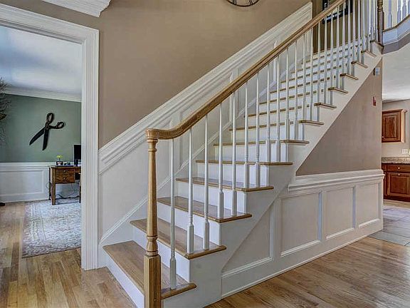 Foyer stairs