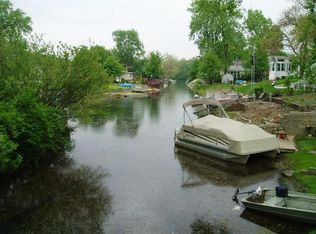 110 Fossil Ridge Rd, Wilmington, IL 60481