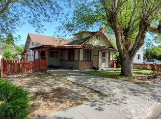 929 Monroe St, Wenatchee, WA 98801