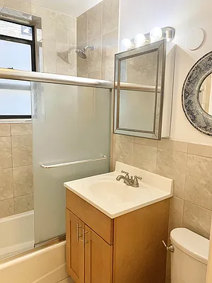 Rented by Compass | media 18