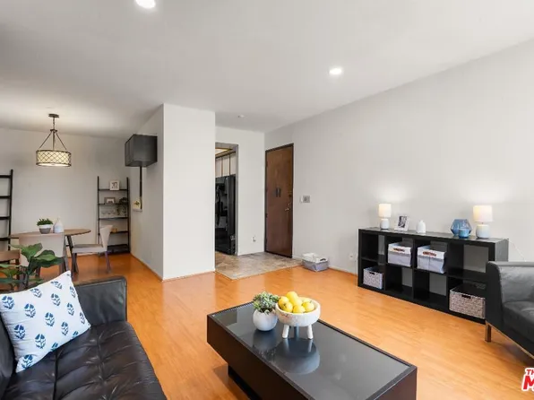 533 S Saint Andrews Pl Unit 220, Los Angeles, CA 90020