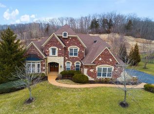 563 Deer Valley Ct, Saint Albans, MO 63073