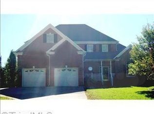 211 Bear Run Ln, Kernersville, NC 27284