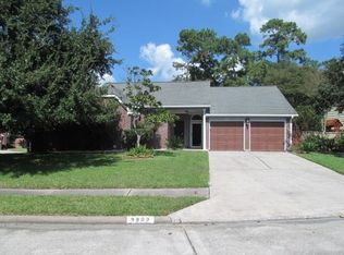 9803 Windemere Ct, Humble, TX 77338