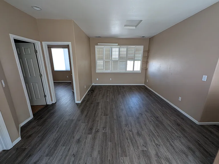 1113 Scenic Park Ter — Photo 19