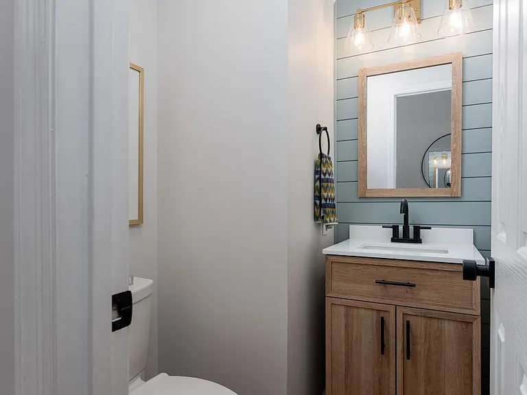 8703 Decoy Ln — Photo 32