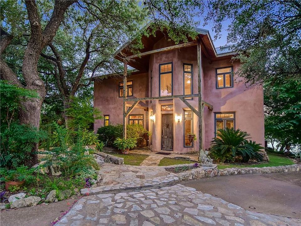 1st image of 24323 Pedernales Dr