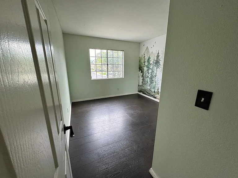 466 Weisser Way — Photo 17
