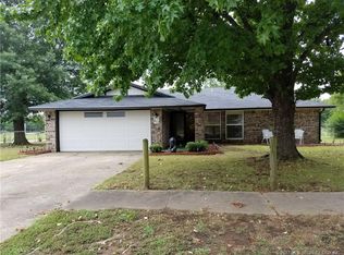 813 Barclay Rd, Muskogee, OK 74403