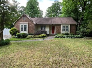 5409 Leaford Ct, Charlotte, NC 28227