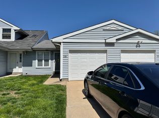 3164 Meadow Trail Dr, Saint Peters, MO 63376