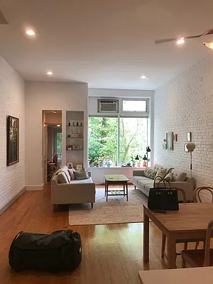 Rented by R New York | media 14