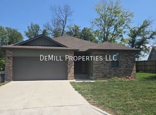 672 S Southgate St, Nixa, MO 65714