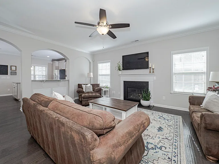 103 Dogwood Blossoms Dr — Photo 5