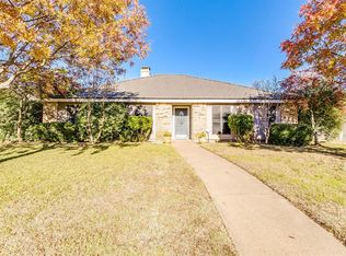 12 Ridge Dr, Hickory Creek, TX 75065