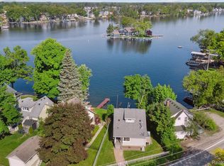 336 Heights Rd, Lake Orion, MI 48362