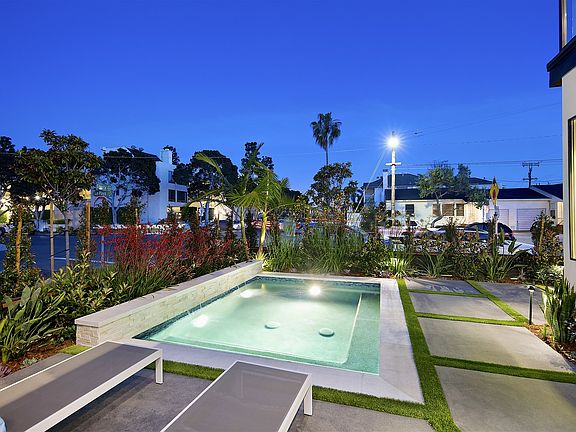 2nd image of 1734 La Playa Ave