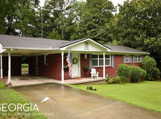 112 Jones Ave, Calhoun, GA 30701