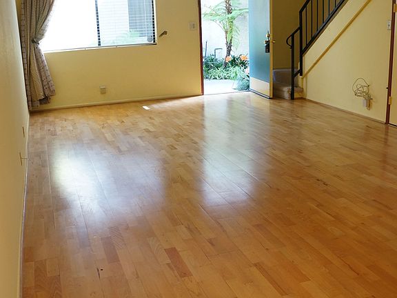 Hardwood Throughout & Recessed Lighting