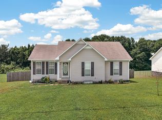 48 Ridgeline Dr, Fayetteville, TN 37334
