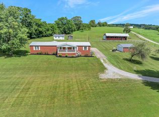 1290 Harris Hollow Rd, Charlotte, TN 37036