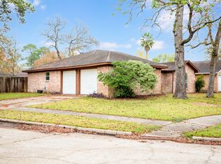 5503 Fallengate Dr, Spring, TX 77373