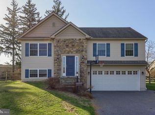 366 S Center Ave #L-0004, Palmyra, PA 17078