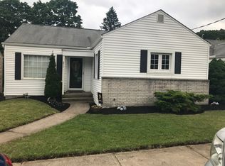 211 N Walnut St, Lewistown, PA 17044